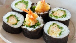 恵方巻にも！エビマヨ風味♪海老天のスイートチリマヨ太巻き。